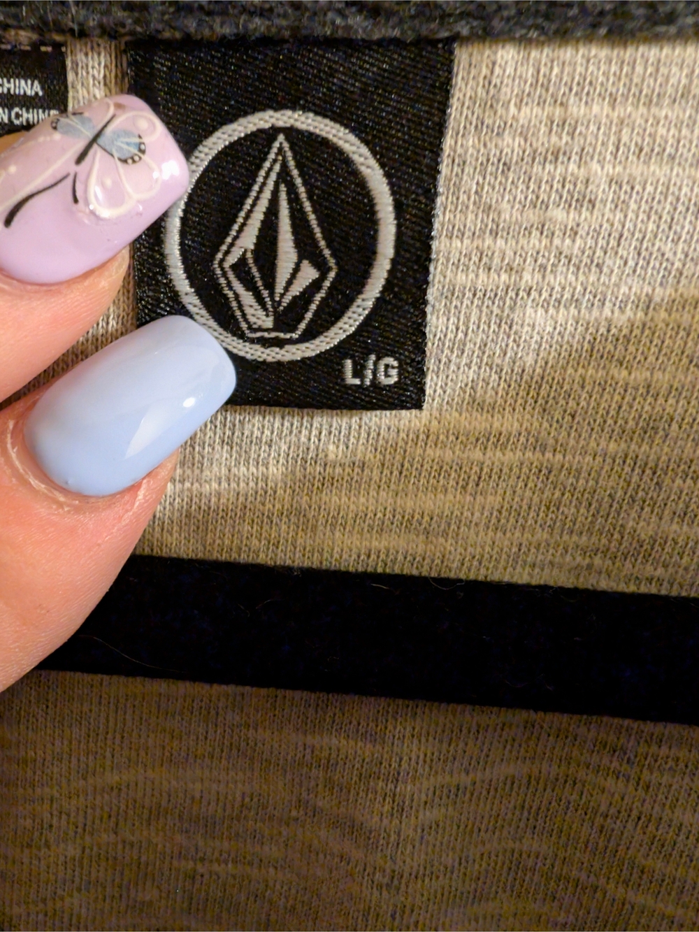 Volcom | Raglan Henley Long Sleeve - Picture 5 of 5